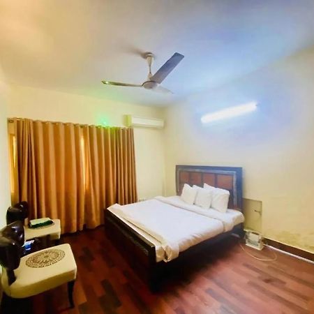 Mulberry Guest House F-10 Islamabad Luaran gambar