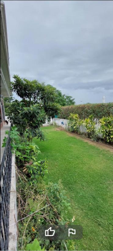 Mulberry Guest House F-10 Islamabad Luaran gambar